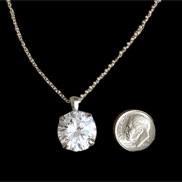 Clear Solitaire Rhinestone Pendant Necklace Silver Tone Chain Classic Elegant - Picture 1 of 8